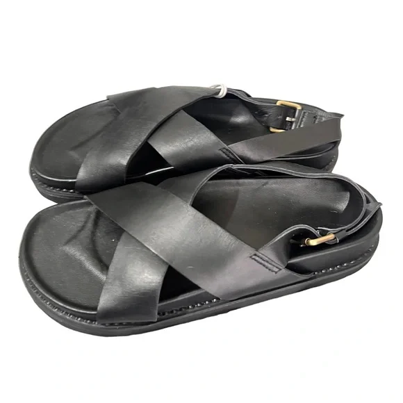 NEW Liberte Leather Capri Black Sandals - Picture 5 of 13